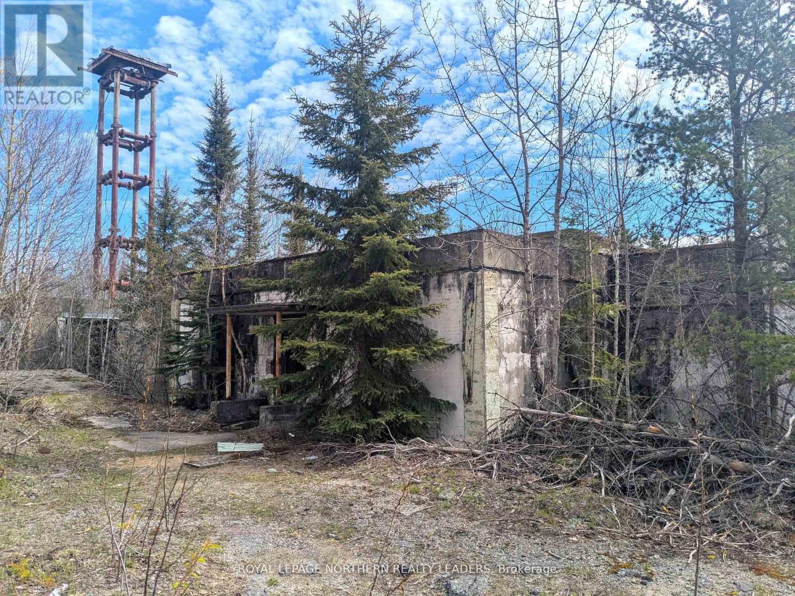 












1619 LAVA MOUNTAIN ROAD

,
Black River-Matheson (Matheson),







Ontario
P0K1R0

