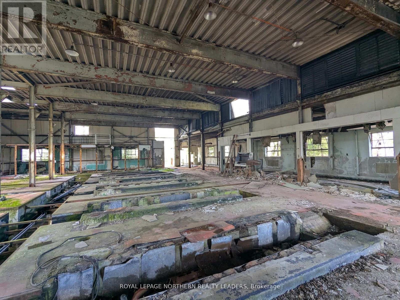 












1619 LAVA MOUNTAIN ROAD

,
Black River-Matheson (Matheson),







Ontario
P0K1R0

