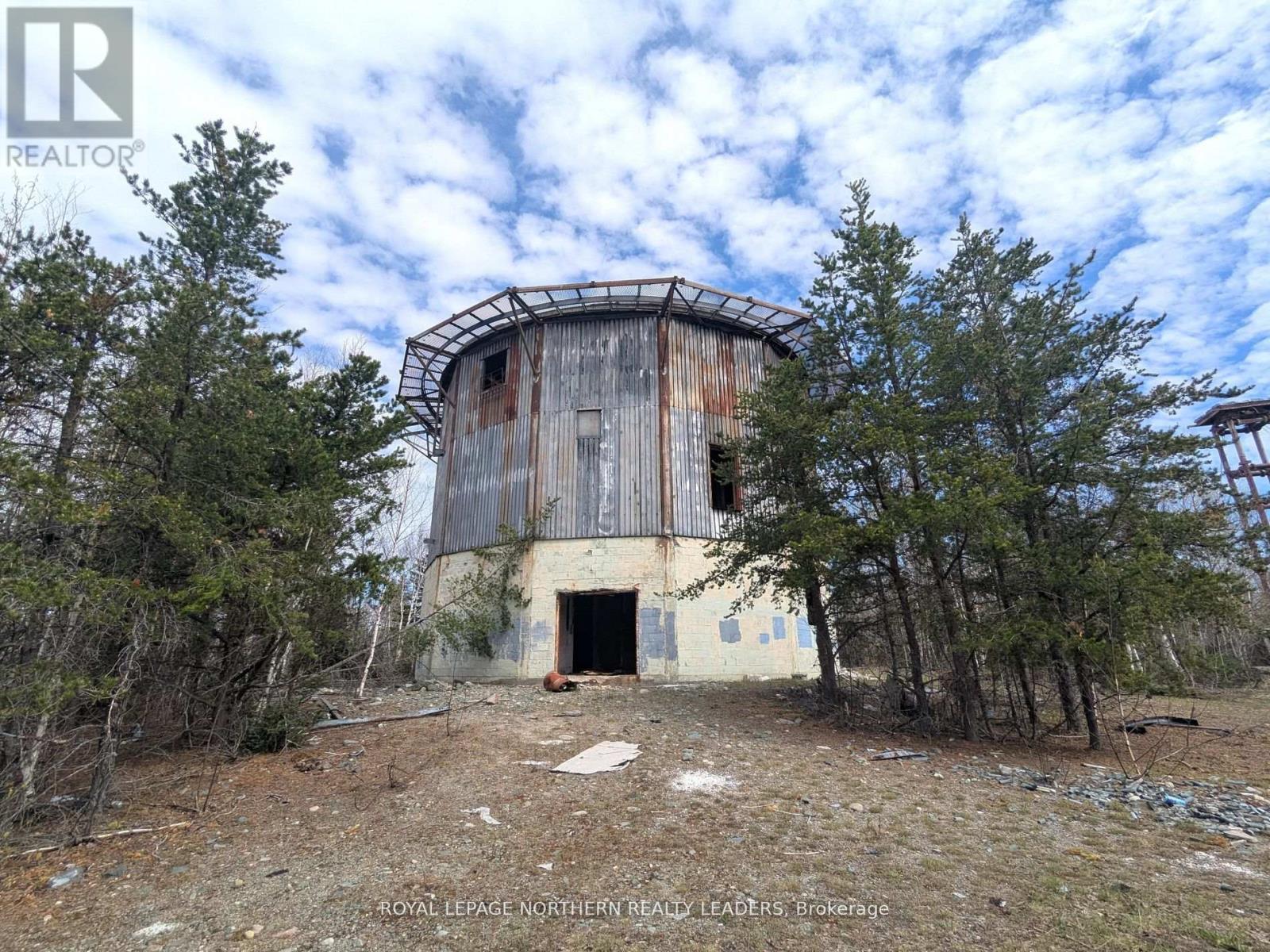 












1619 LAVA MOUNTAIN ROAD

,
Black River-Matheson (Matheson),







Ontario
P0K1R0

