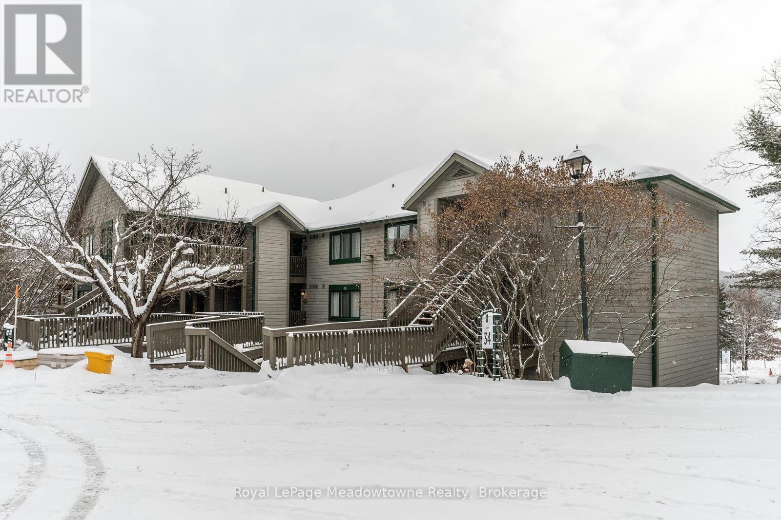 












301 - 34 DEERHURST GREENS ROAD

,
Huntsville (Chaffey),




Ontario
P1H1A9

