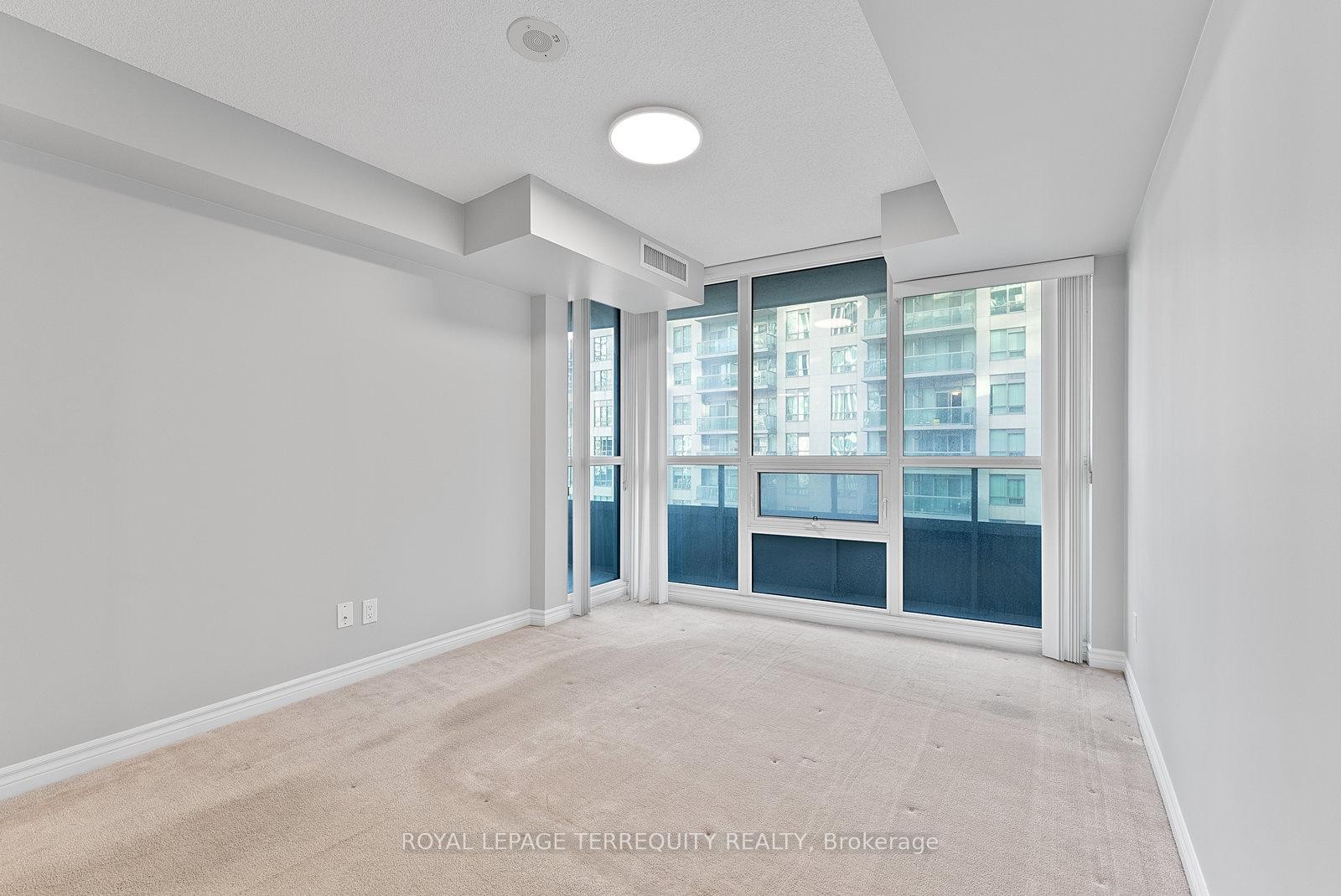 









19


Grand Trunk

Crescent, 1212,
Toronto,




ON
M5J 3A3

