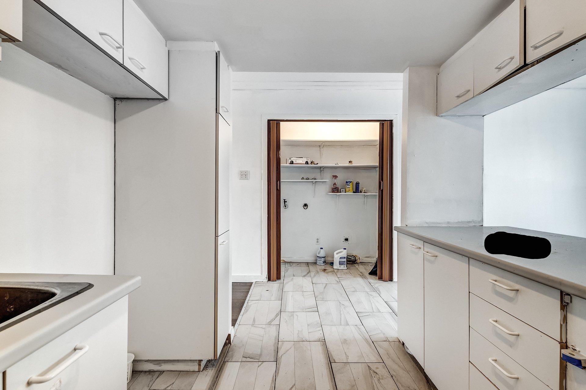 









12


Rue Desrochers

, 7,
Delson,




QC
J5B1C4

