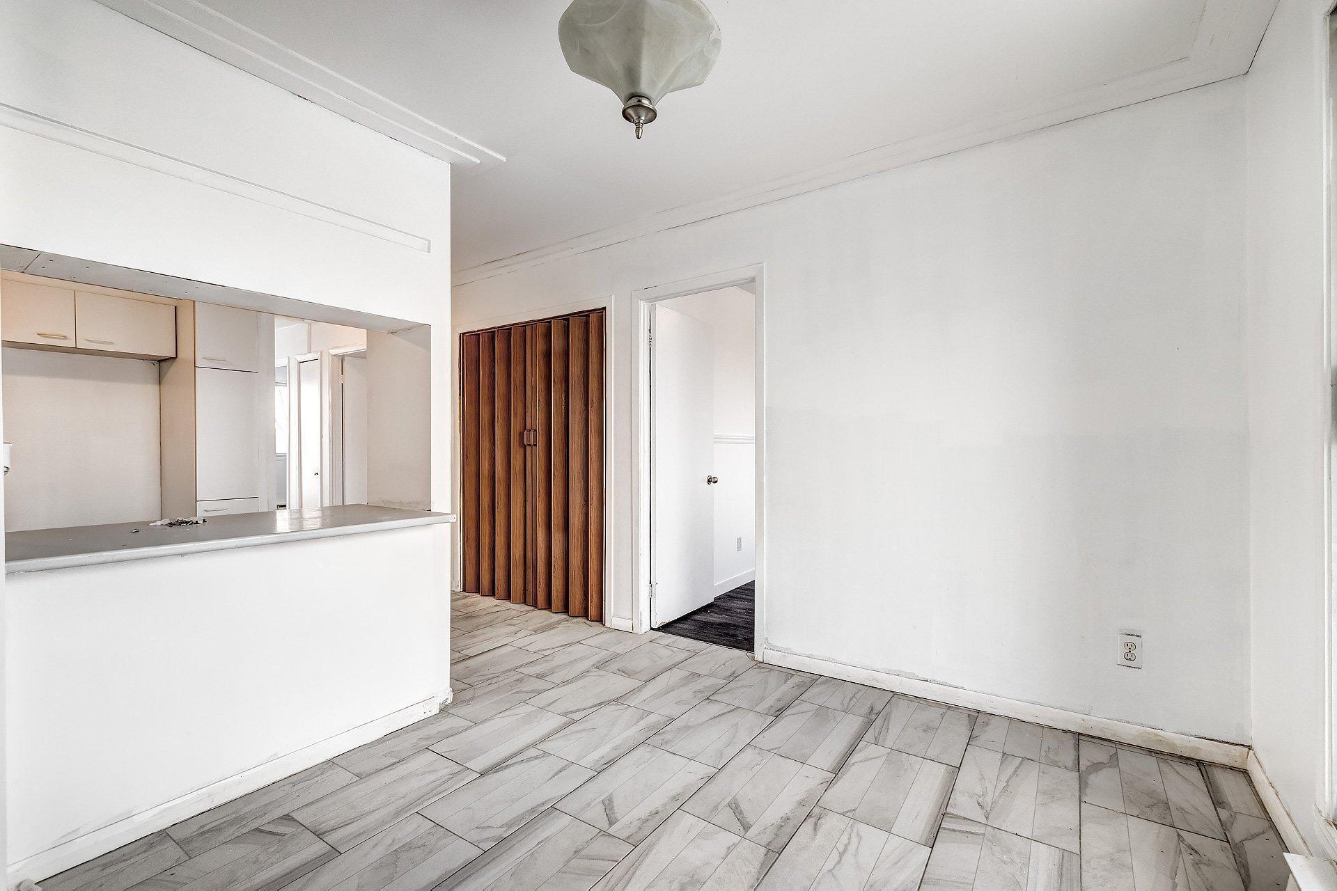 









12


Rue Desrochers

, 7,
Delson,




QC
J5B1C4

