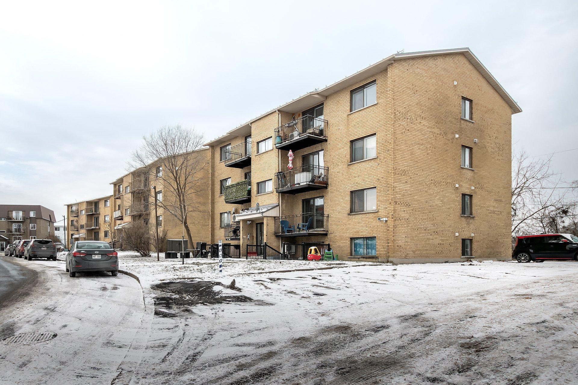 









12


Rue Desrochers

, 7,
Delson,




QC
J5B1C4

