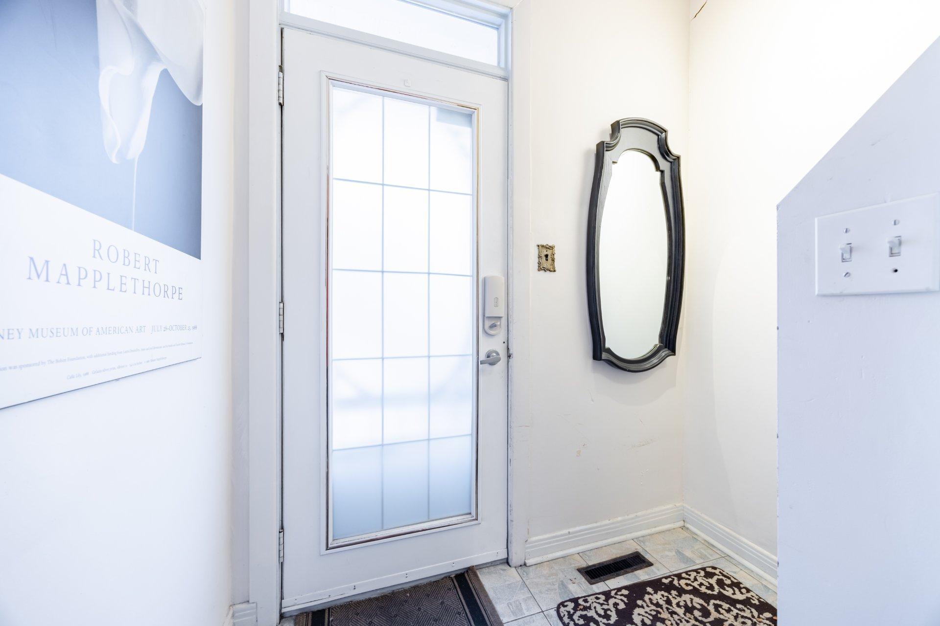 









3855


Rue du Fort-Rolland

,
Montréal (Lachine),




QC
H8T1V8

