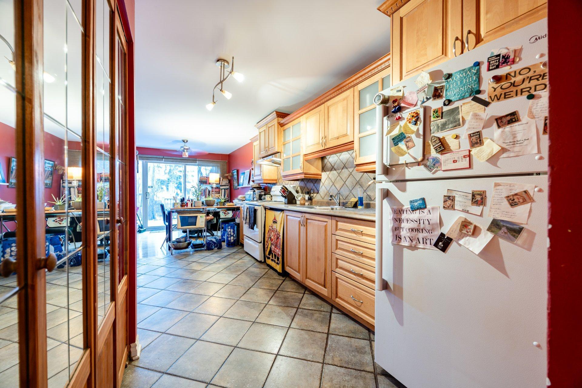 









3855


Rue du Fort-Rolland

,
Montréal (Lachine),




QC
H8T1V8

