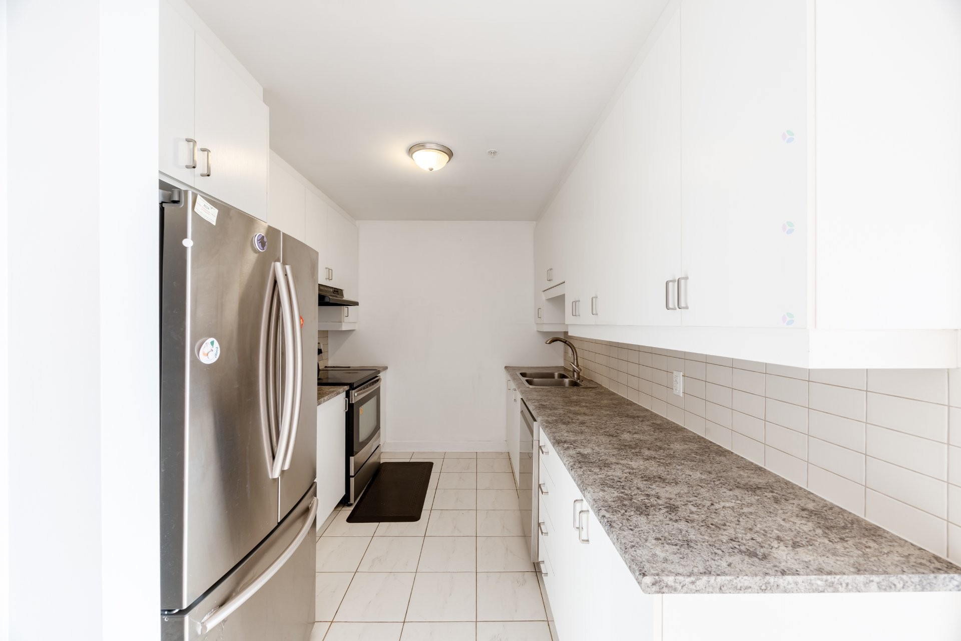 









7020


Rue Allard

, 305,
Montréal (LaSalle),




QC
H8N0C5

