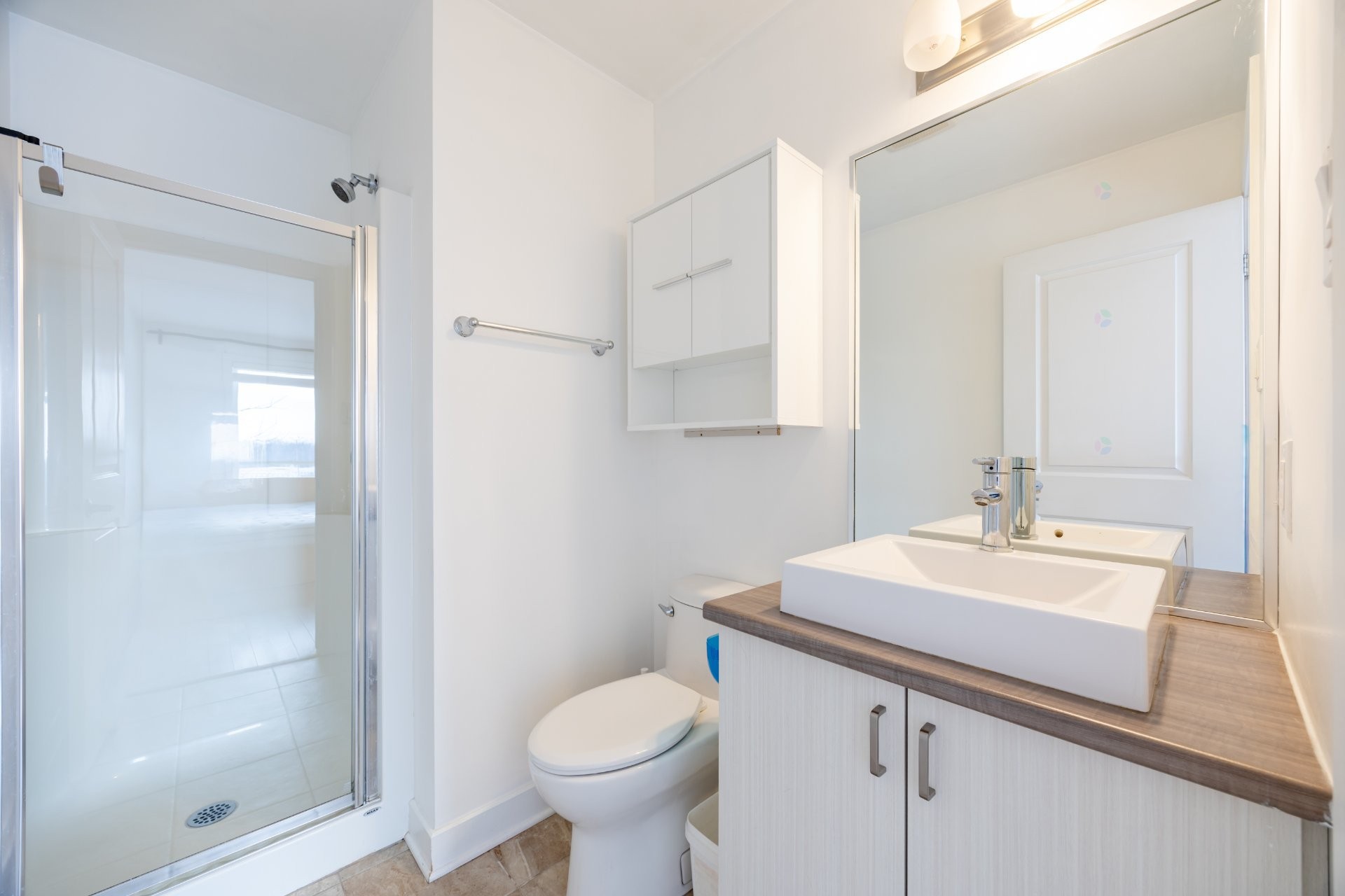 









7020


Rue Allard

, 305,
Montréal (LaSalle),




QC
H8N0C5

