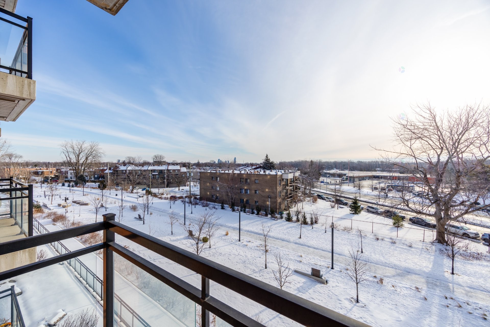 









7020


Rue Allard

, 305,
Montréal (LaSalle),




QC
H8N0C5

