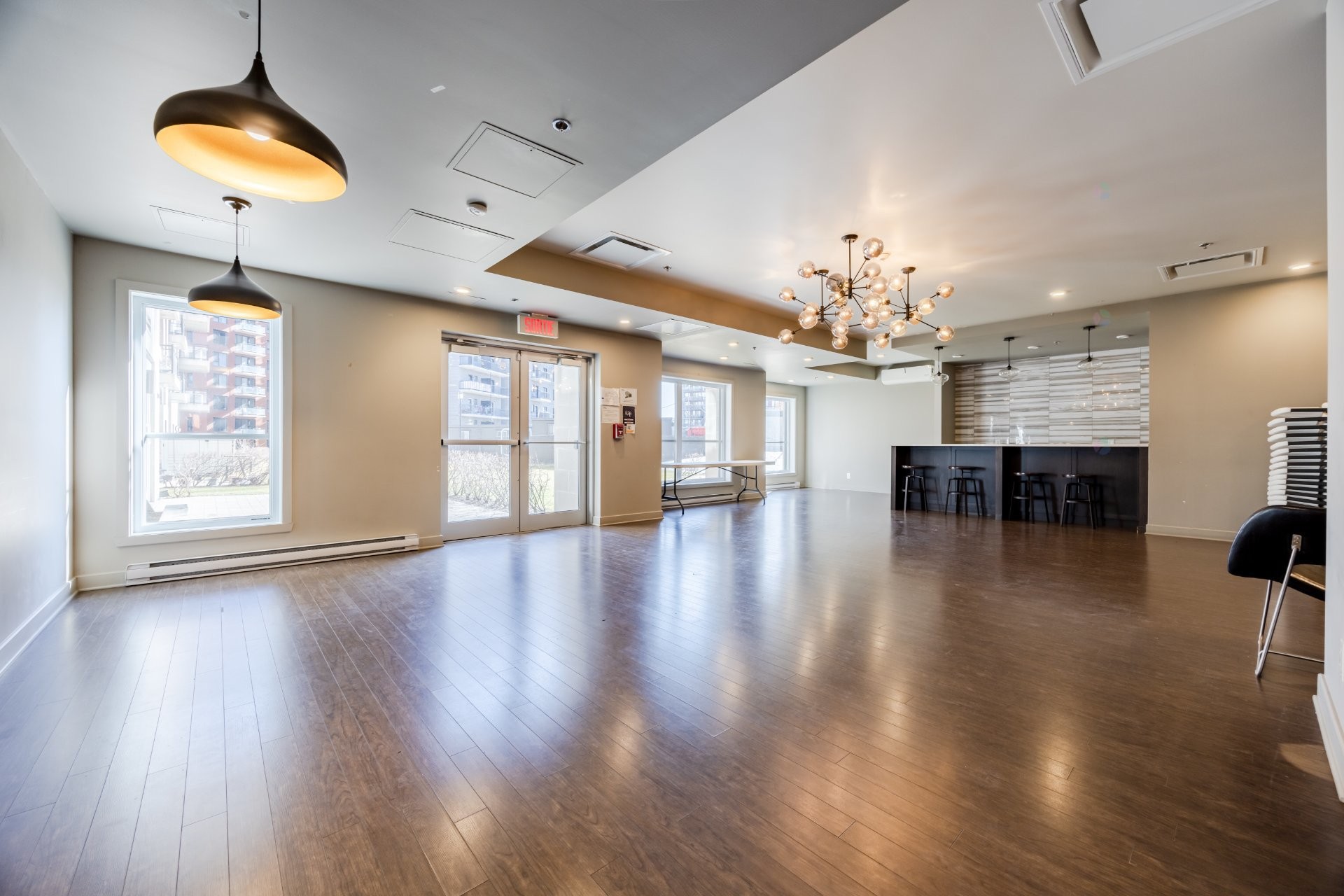 









7020


Rue Allard

, 305,
Montréal (LaSalle),




QC
H8N0C5

