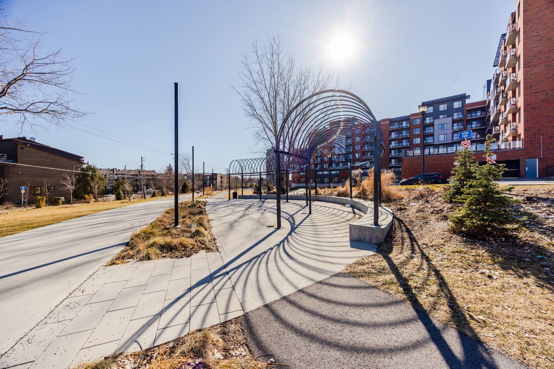 









7020


Rue Allard

, 305,
Montréal (LaSalle),




QC
H8N0C5

