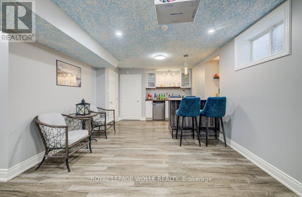 












538 THOMAS SLEE DRIVE

,
Kitchener,




Ontario
N2P2Y7

