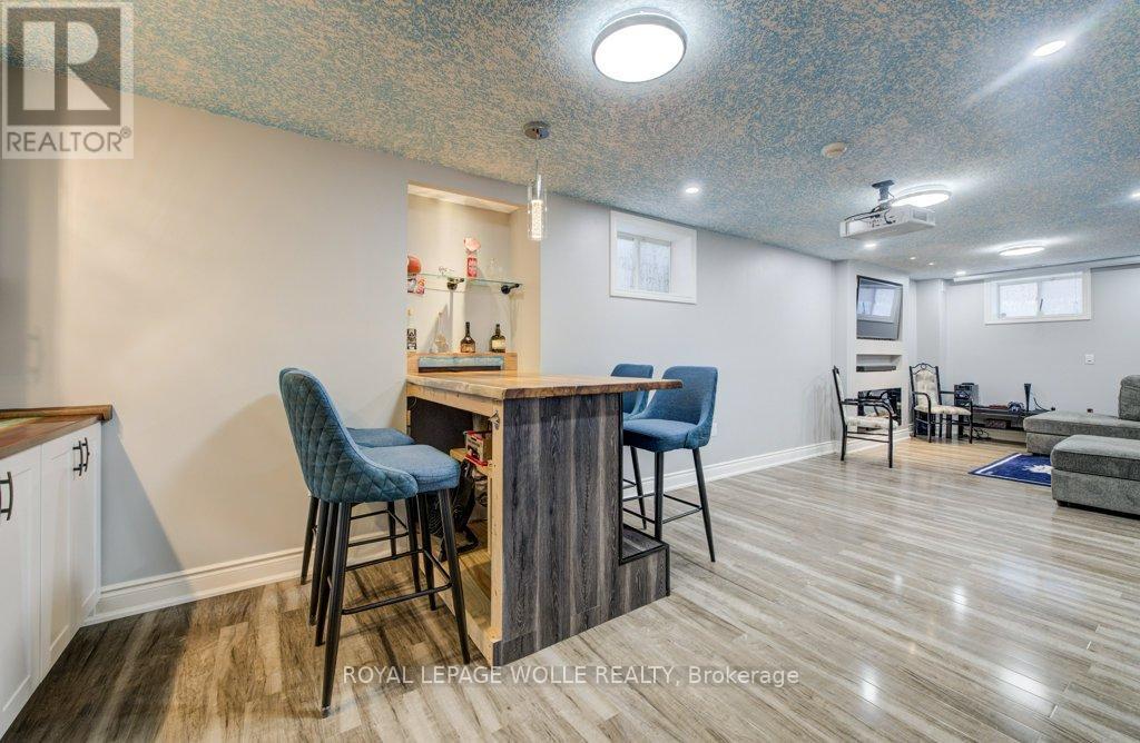 












538 THOMAS SLEE DRIVE

,
Kitchener,




Ontario
N2P2Y7

