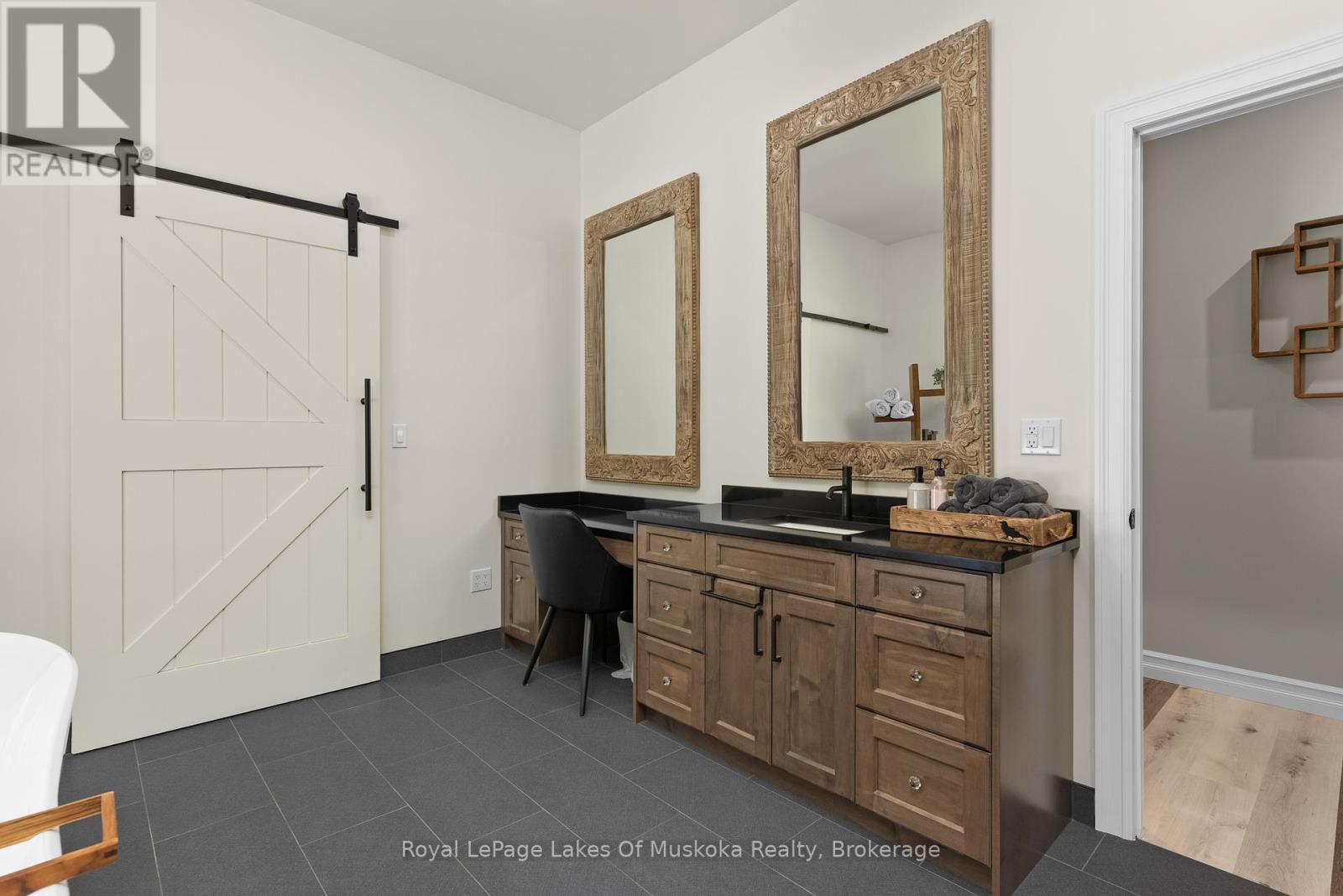 












679 BOULDER ROAD

,
South River,




Ontario
P0A1X0

