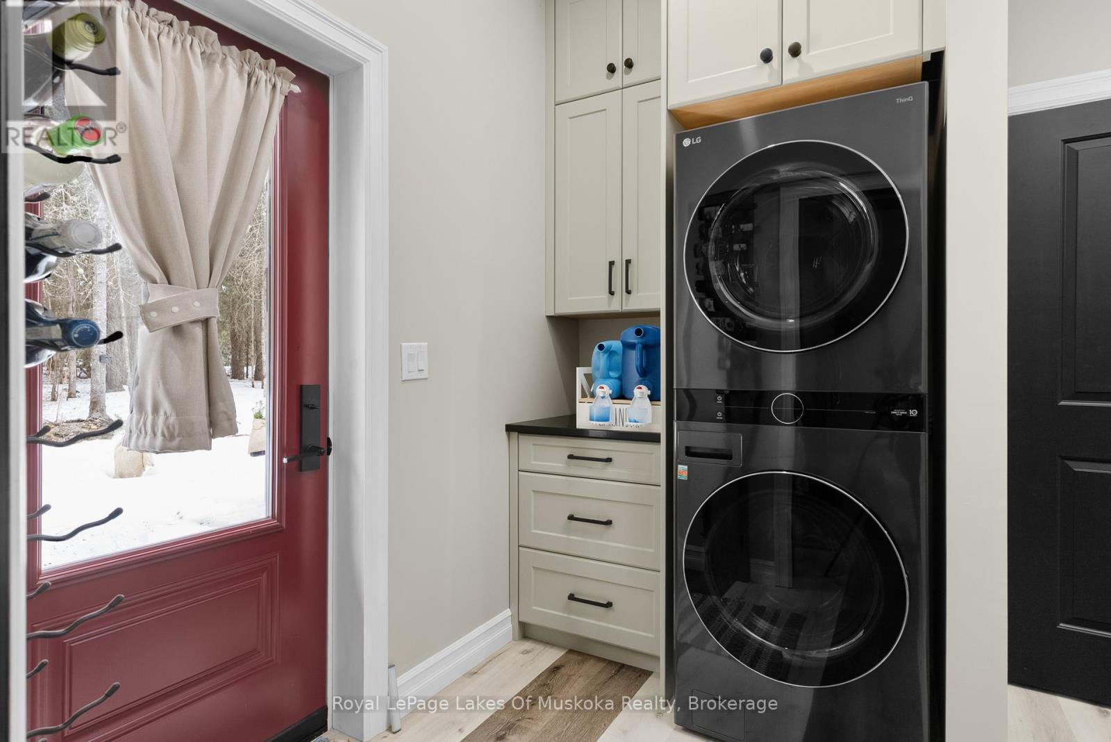 












679 BOULDER ROAD

,
South River,




Ontario
P0A1X0

