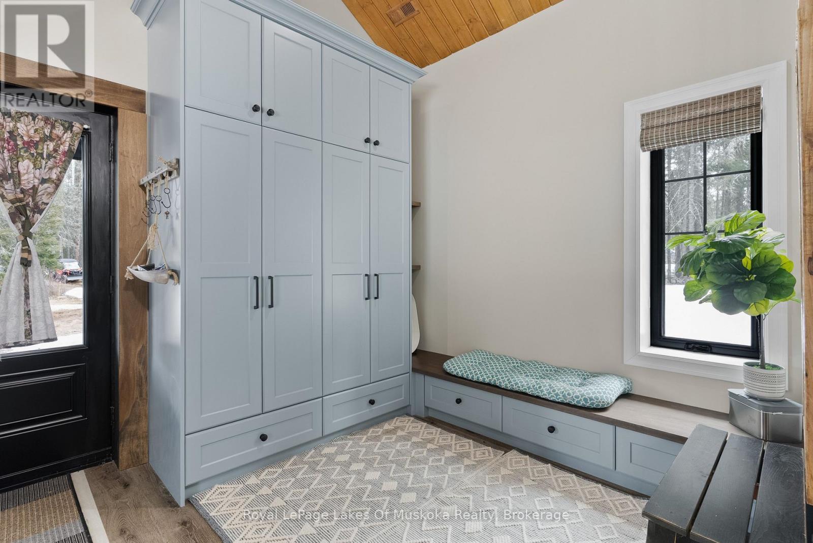 












679 BOULDER ROAD

,
South River,




Ontario
P0A1X0

