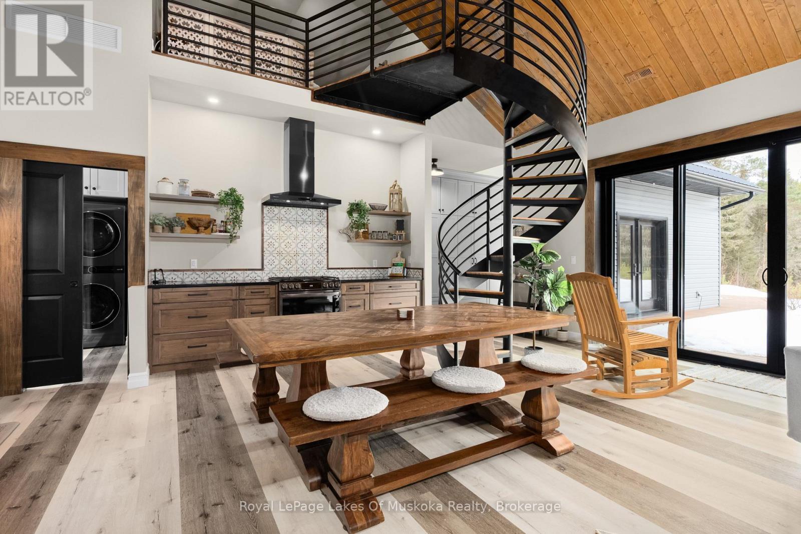 












679 BOULDER ROAD

,
South River,




Ontario
P0A1X0

