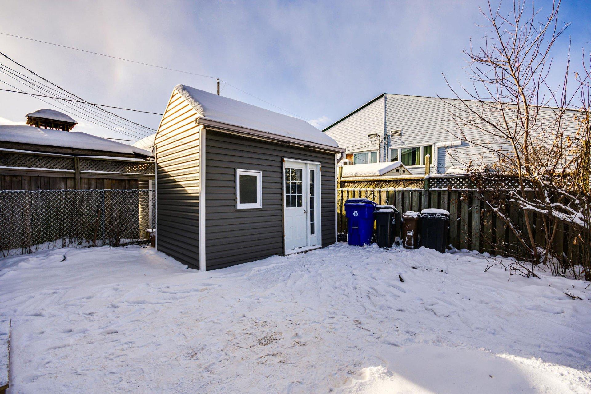 









44


Rue de Dubuisson

,
Gatineau (Gatineau),




QC
J8T5E1

