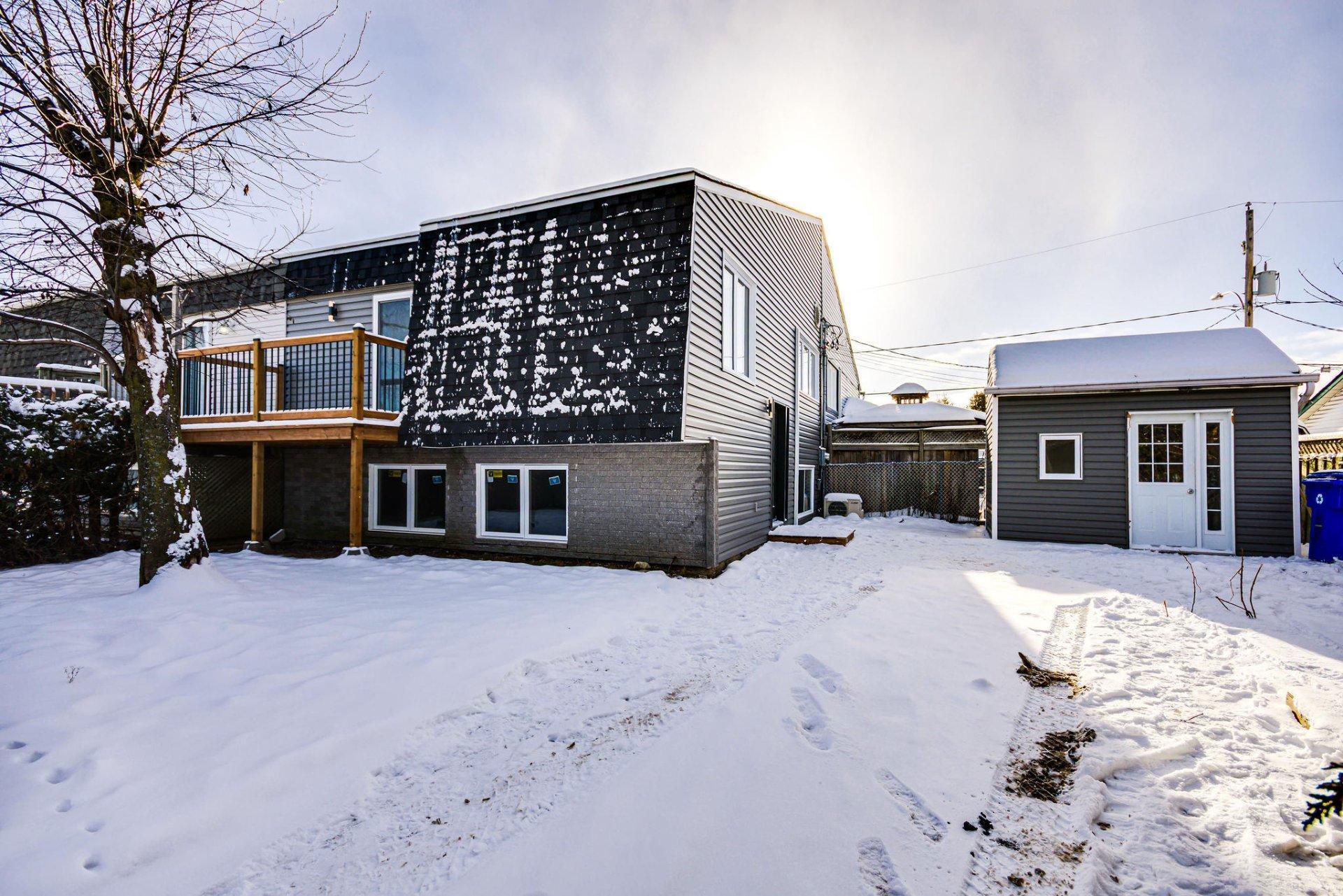 









44


Rue de Dubuisson

,
Gatineau (Gatineau),




QC
J8T5E1

