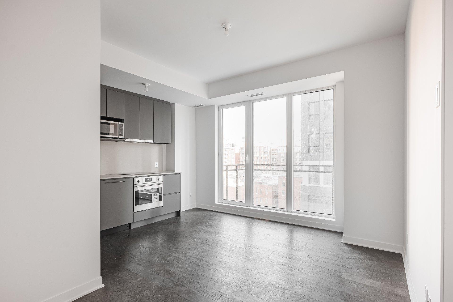 









1160


Rue MacKay

, 801,
Montréal (Ville-Marie),




QC
H3G0G8

