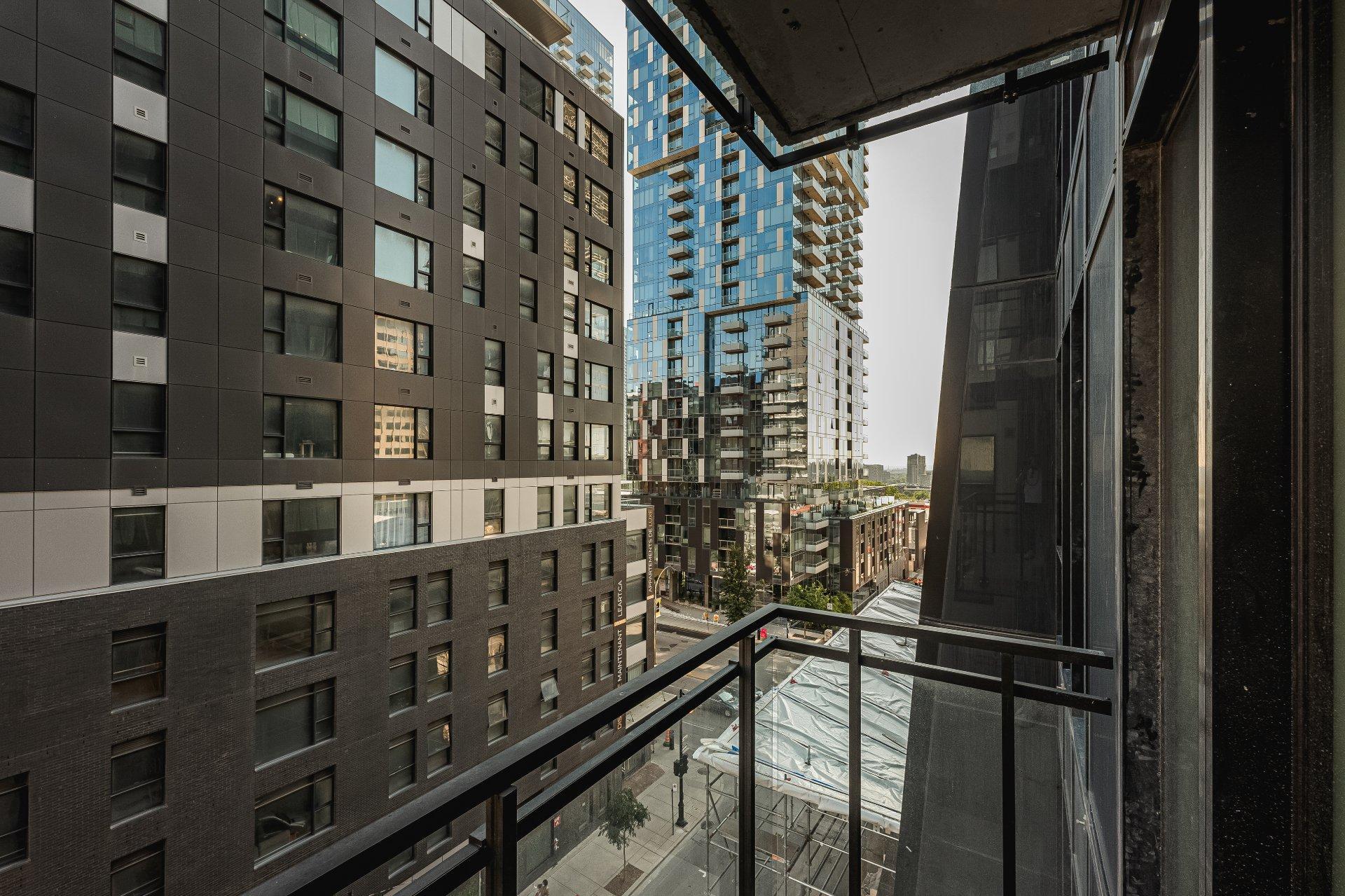 









1160


Rue MacKay

, 801,
Montréal (Ville-Marie),




QC
H3G0G8

