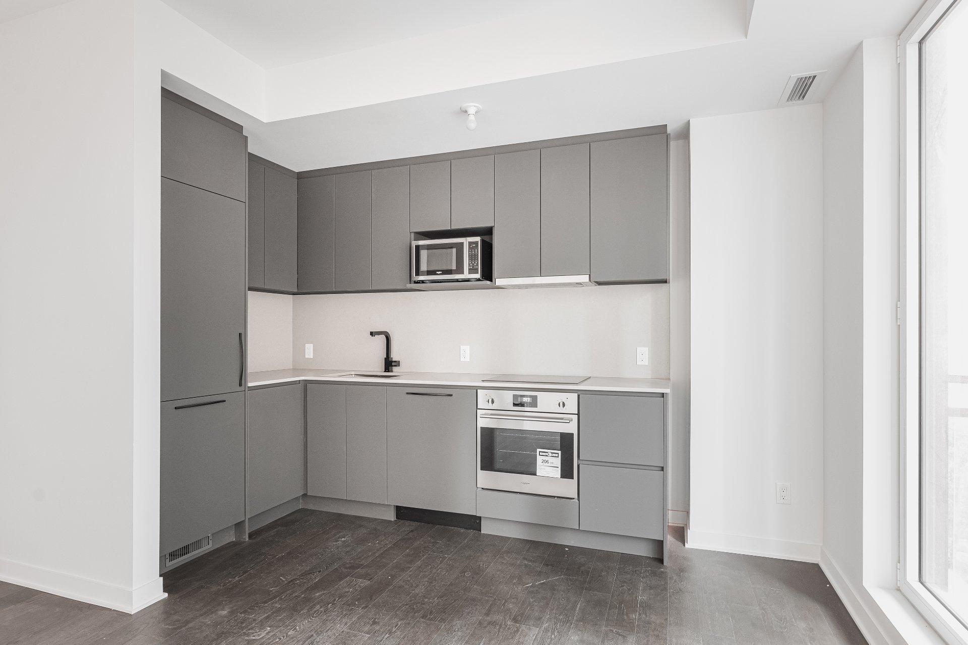 









1160


Rue MacKay

, 801,
Montréal (Ville-Marie),




QC
H3G0G8

