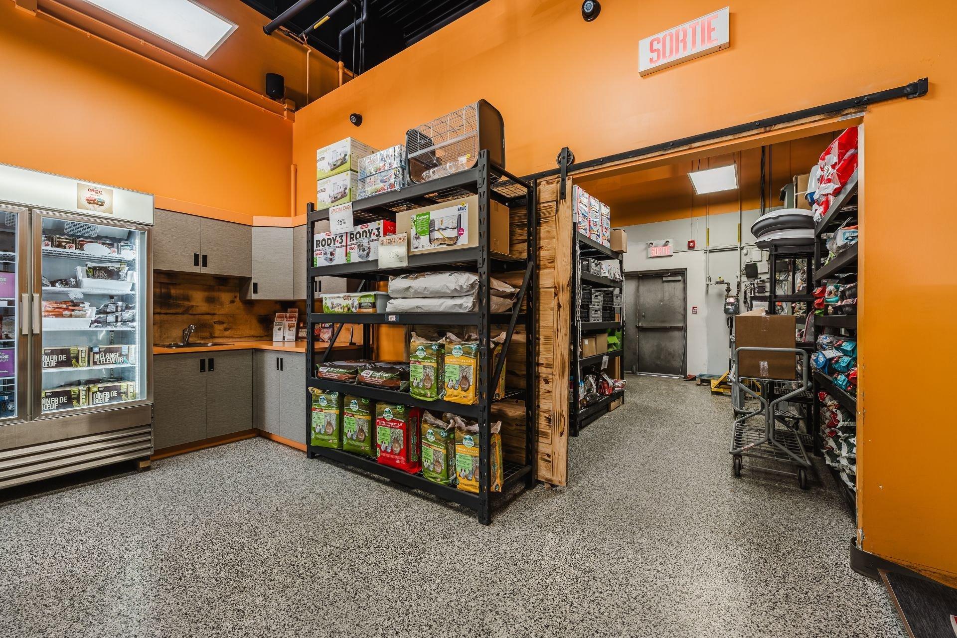 









7405


Boul. Grande-Allée

, 20,
Brossard,




QC
J4Z0M8

