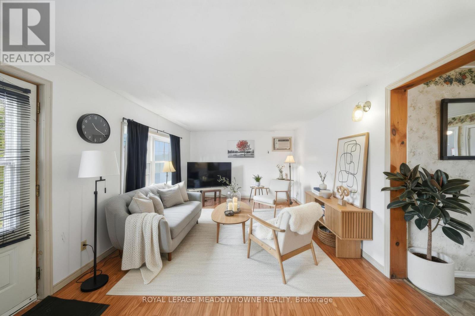 












5403A HIGHWAY 124 HIGHWAY

,
Magnetawan,




Ontario
P0A1P0

