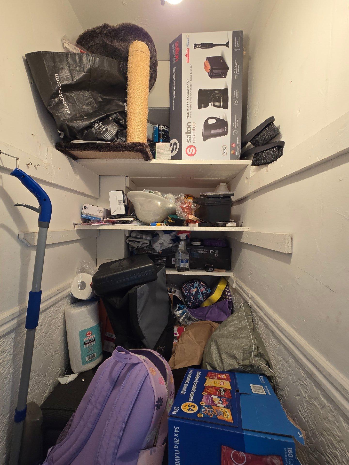 









3994


Boul. St-Martin O.

, B,
Laval (Chomedey),




QC
H7T1B8

