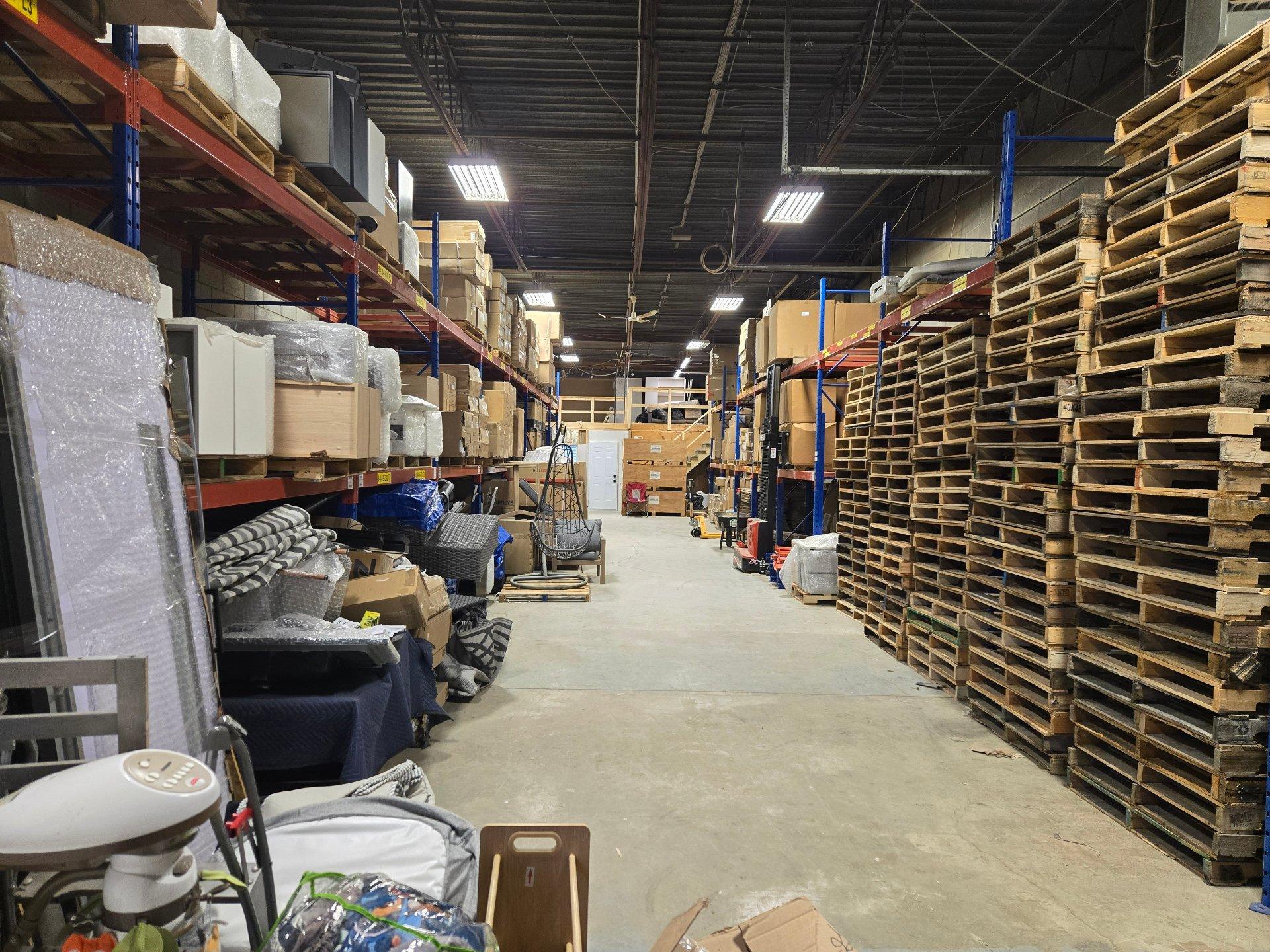 









714


Boul. du Curé-Boivin

,
Boisbriand,




QC
J7G2A7

