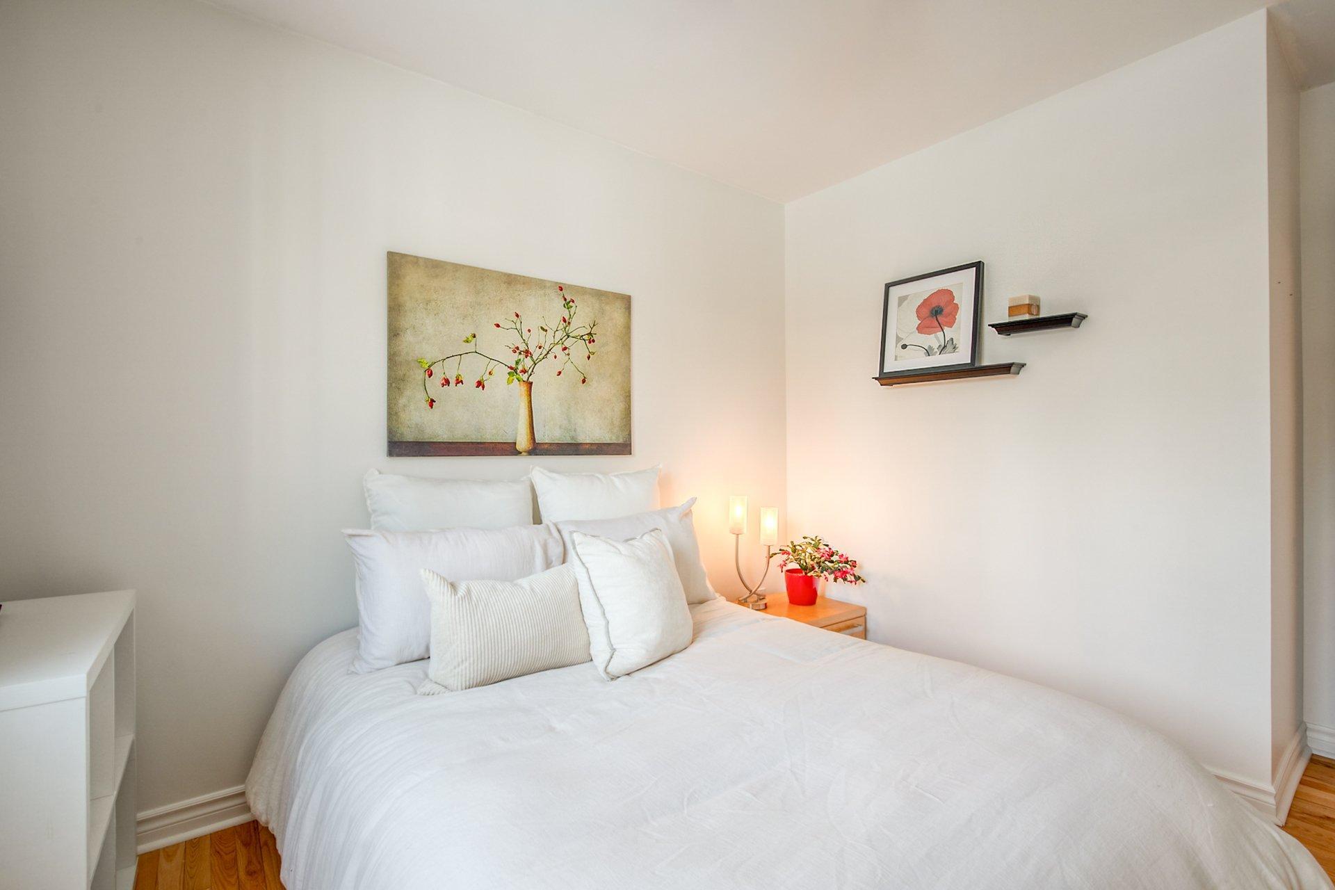 









1290


Rue Boisbriand

,
Saint-Bruno-de-Montarville,




QC
J3V4X5

