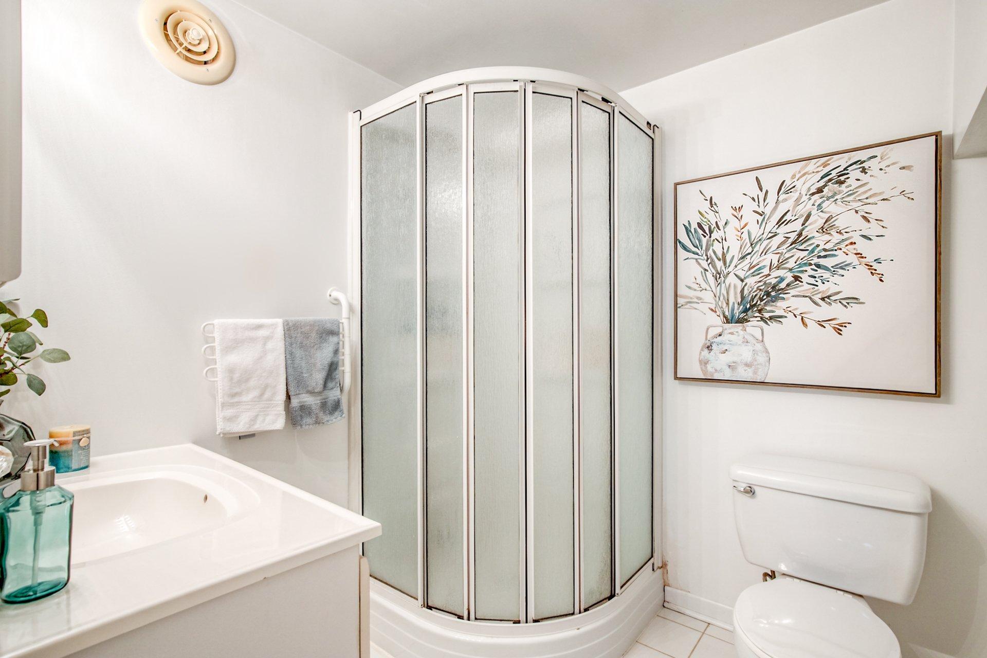 









1290


Rue Boisbriand

,
Saint-Bruno-de-Montarville,




QC
J3V4X5

