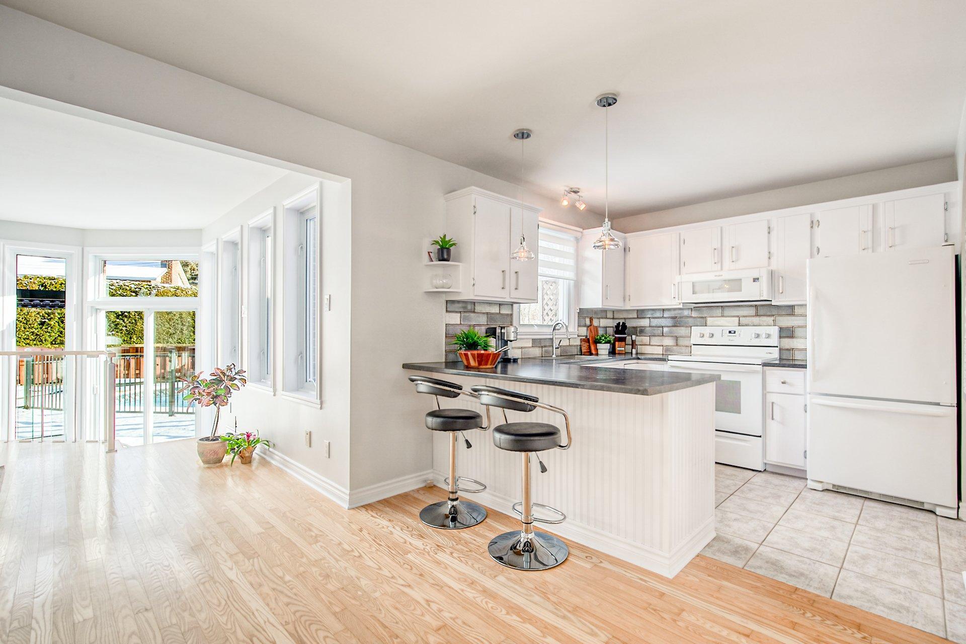 









1290


Rue Boisbriand

,
Saint-Bruno-de-Montarville,




QC
J3V4X5

