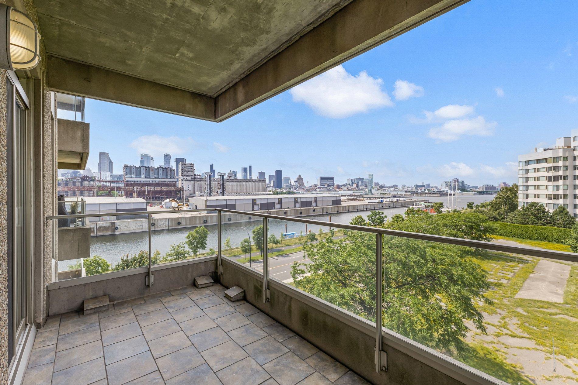 









2380


Av. Pierre-Dupuy

, 503,
Montréal (Ville-Marie),




QC
H3C6N3

