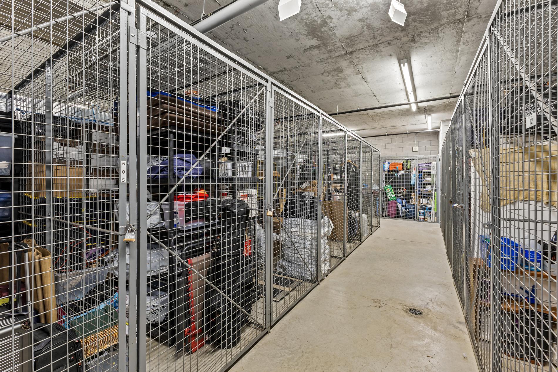 









2380


Av. Pierre-Dupuy

, 503,
Montréal (Ville-Marie),




QC
H3C6N3

