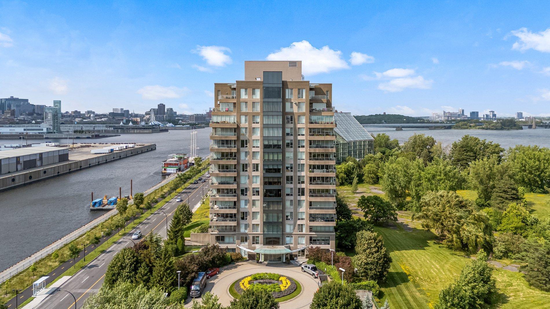 









2380


Av. Pierre-Dupuy

, 503,
Montréal (Ville-Marie),




QC
H3C6N3

