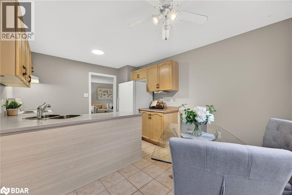 












1 DRAPER Crescent

,
Barrie,




Ontario
L4N8B1

