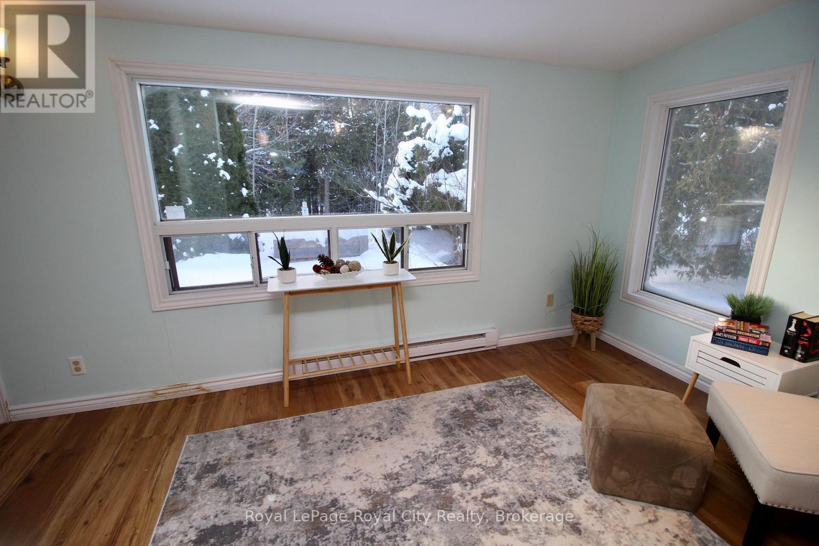 












28 HARPUR DRIVE

,
Northern Bruce Peninsula,




Ontario
N0H2R0

