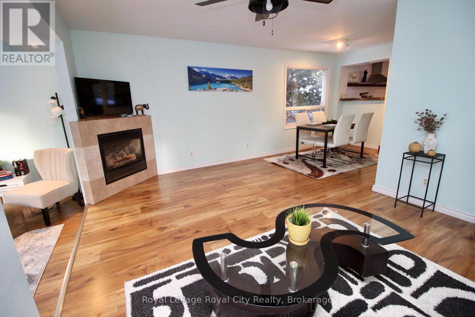 












28 HARPUR DRIVE

,
Northern Bruce Peninsula,




Ontario
N0H2R0

