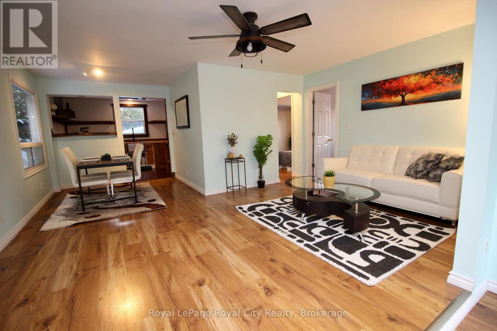 












28 HARPUR DRIVE

,
Northern Bruce Peninsula,




Ontario
N0H2R0


