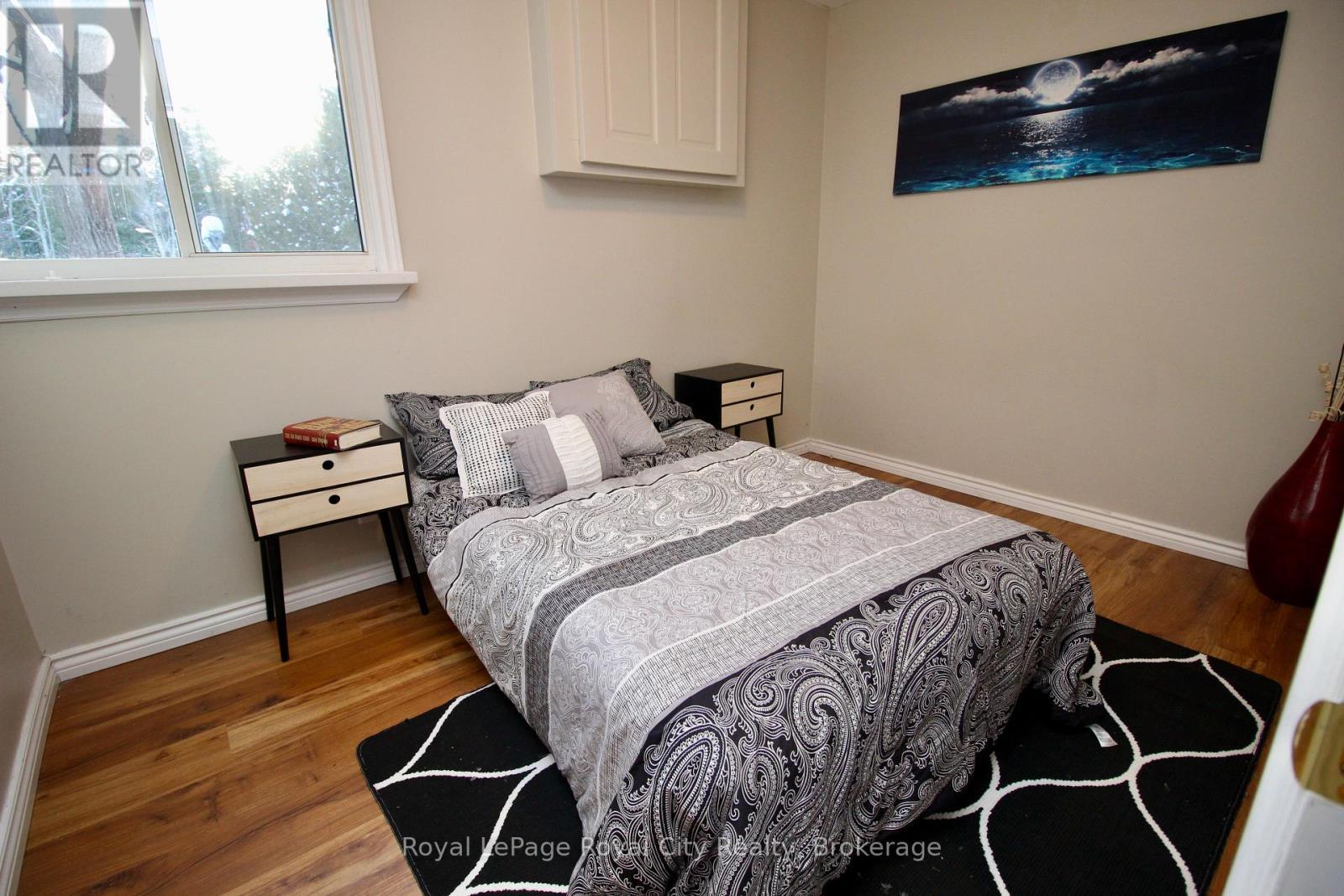 












28 HARPUR DRIVE

,
Northern Bruce Peninsula,




Ontario
N0H2R0

