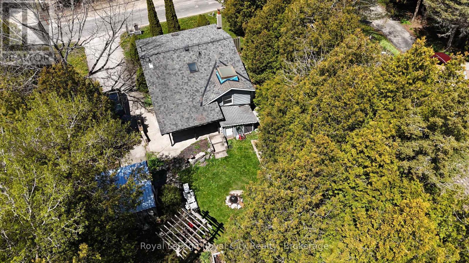 












28 HARPUR DRIVE

,
Northern Bruce Peninsula,




Ontario
N0H2R0

