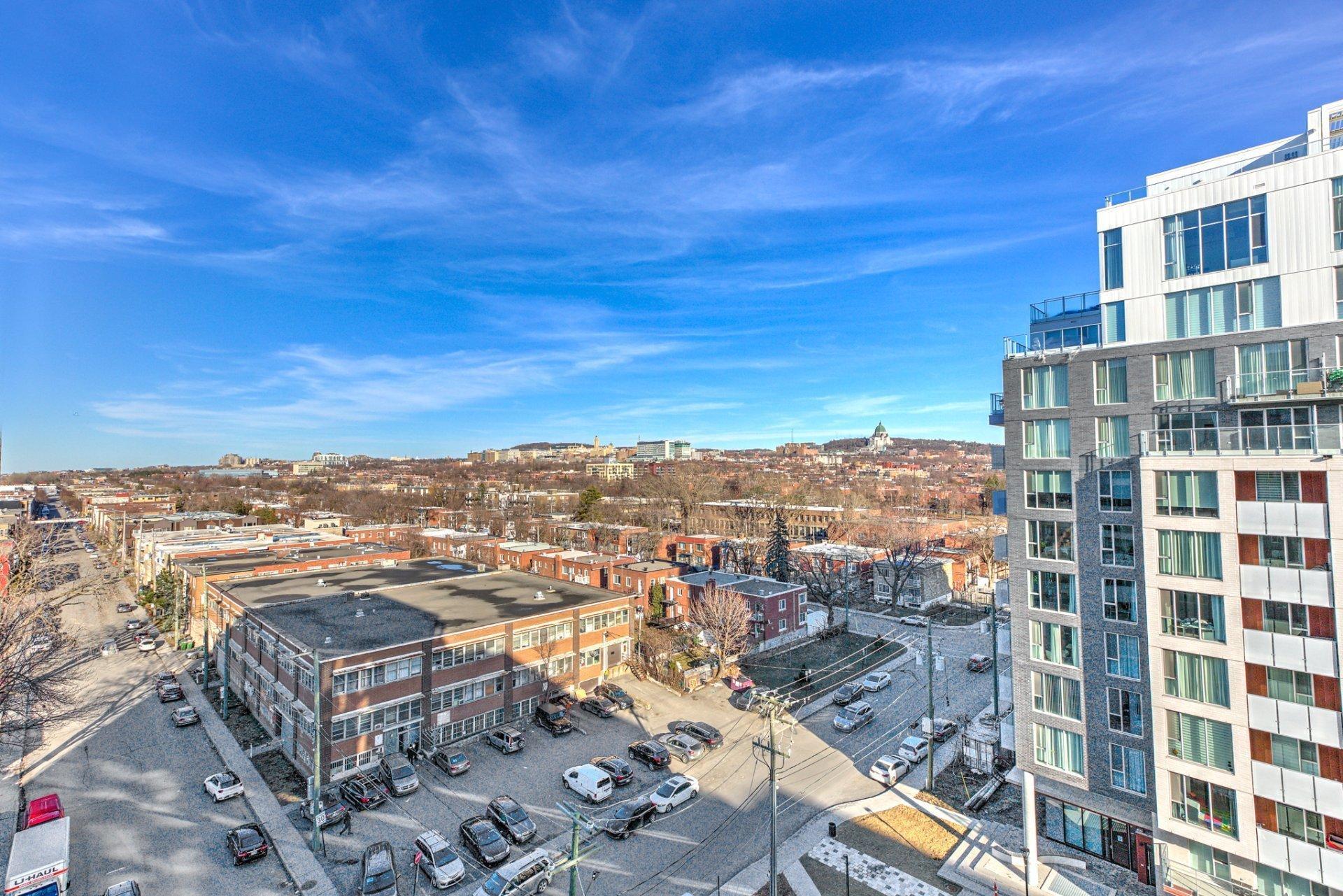 









5175


Av. de Courtrai

, 811,
Montréal (Côte-des-Neiges/Notre-Dame-de-Grâce),




QC
H3W0A9

