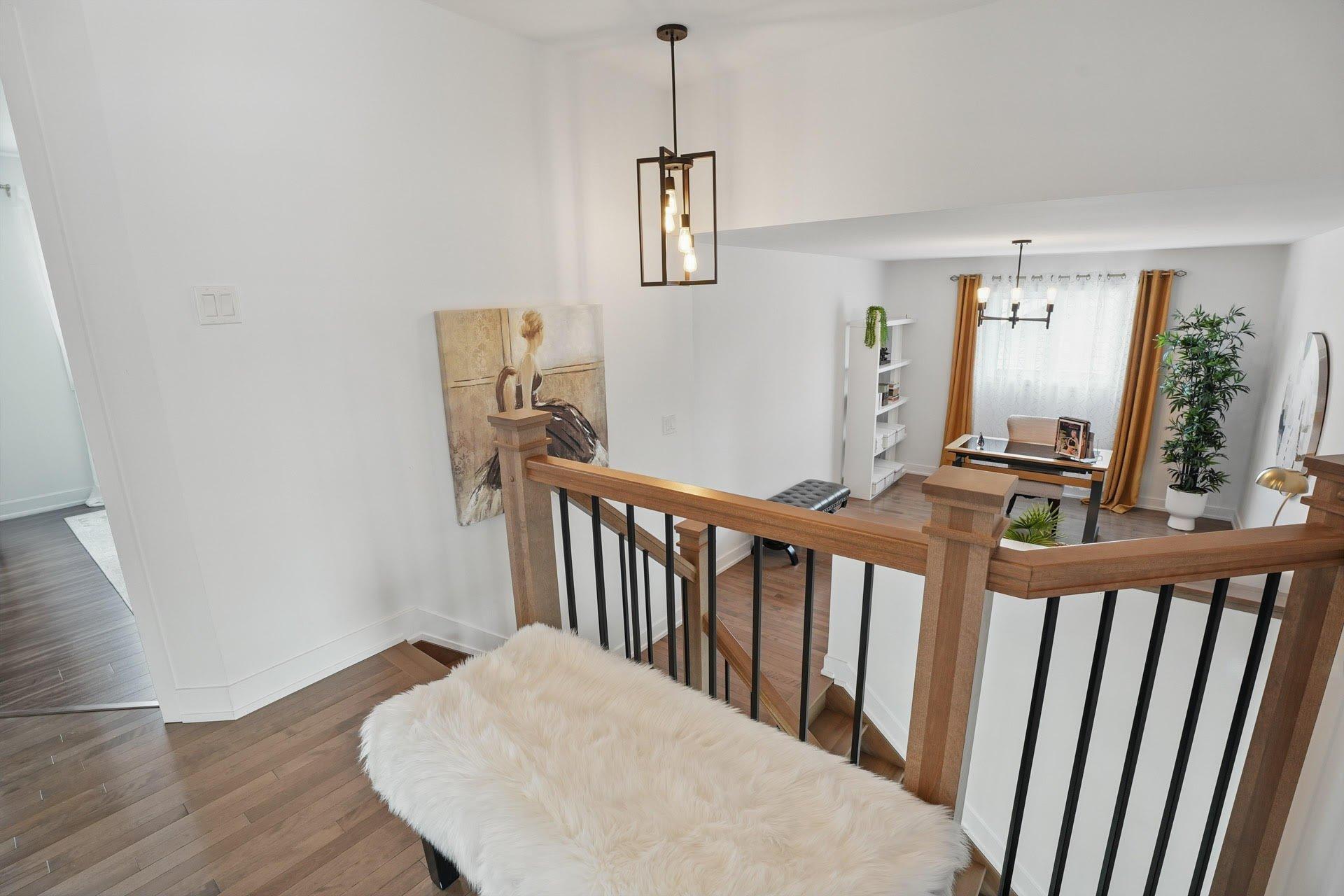 









192


Rue du Tournoi

,
Gatineau (Aylmer),




QC
J9J2T4

