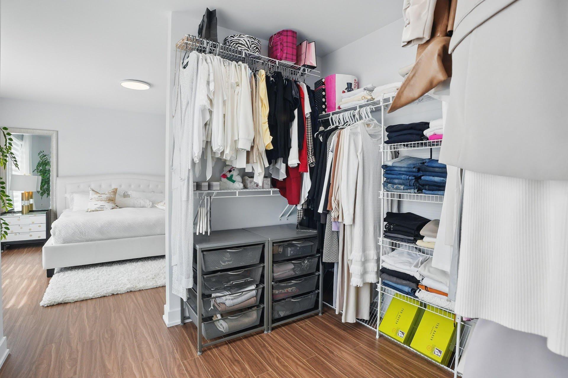 









192


Rue du Tournoi

,
Gatineau (Aylmer),




QC
J9J2T4

