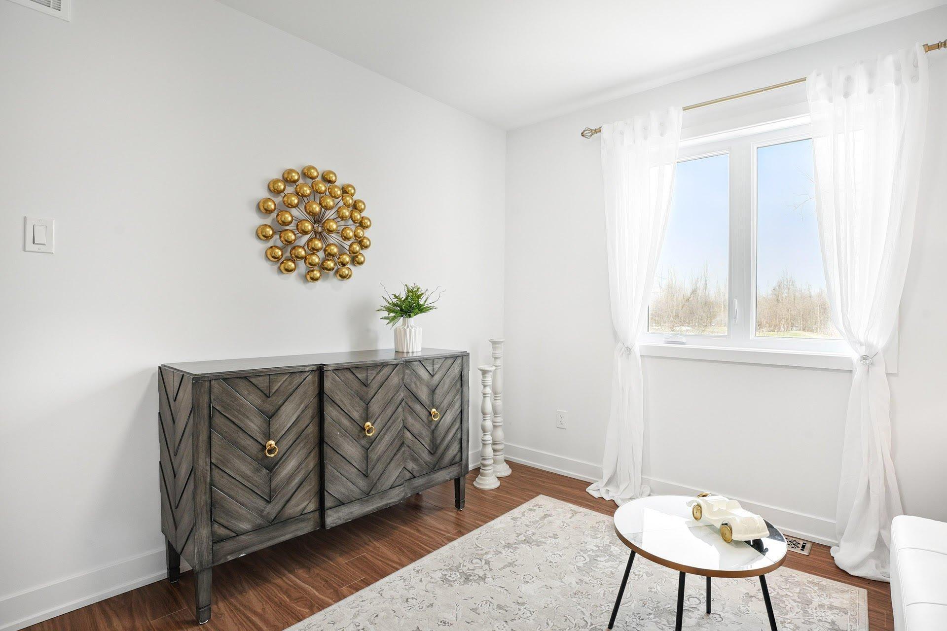 









192


Rue du Tournoi

,
Gatineau (Aylmer),




QC
J9J2T4

