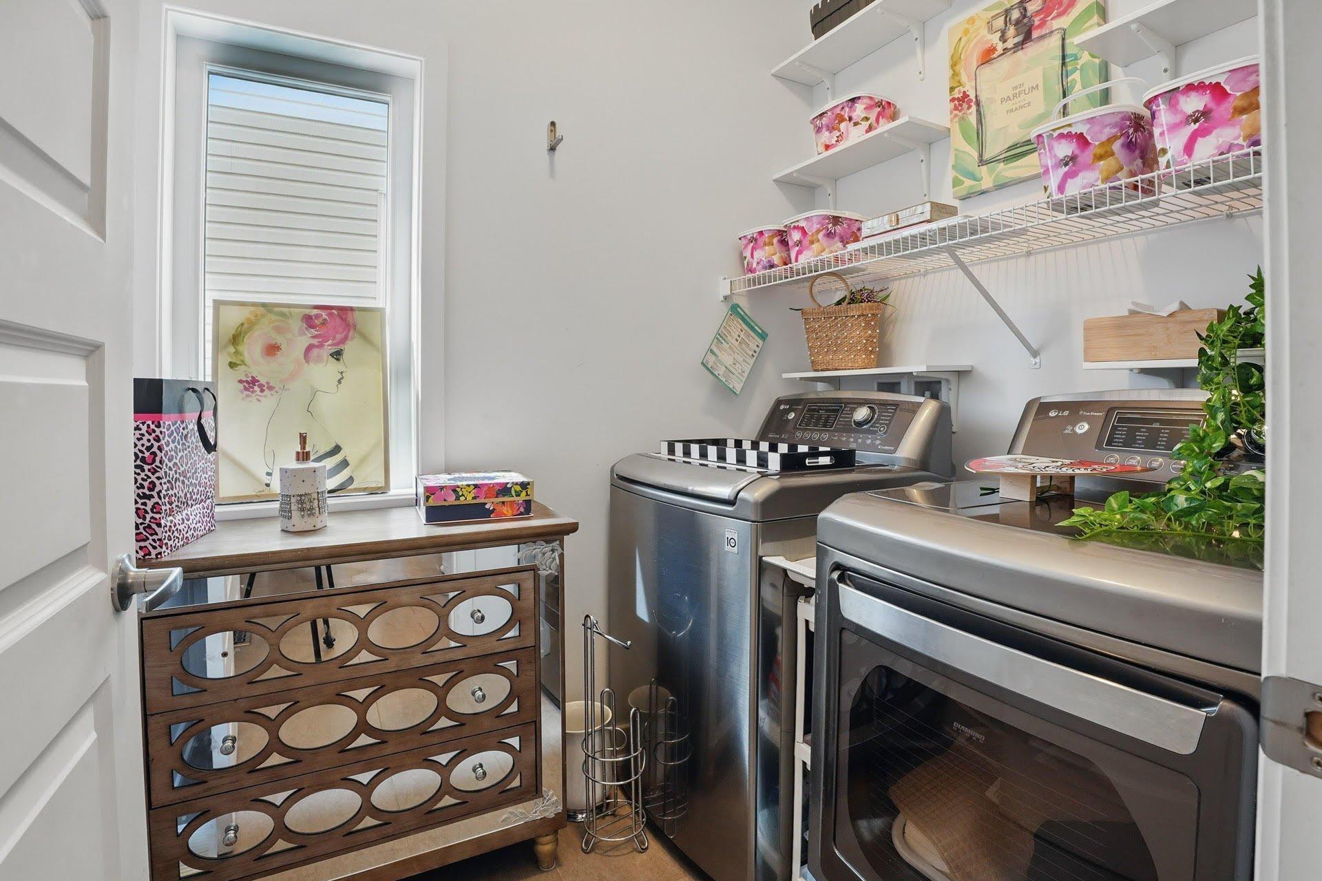 









192


Rue du Tournoi

,
Gatineau (Aylmer),




QC
J9J2T4

