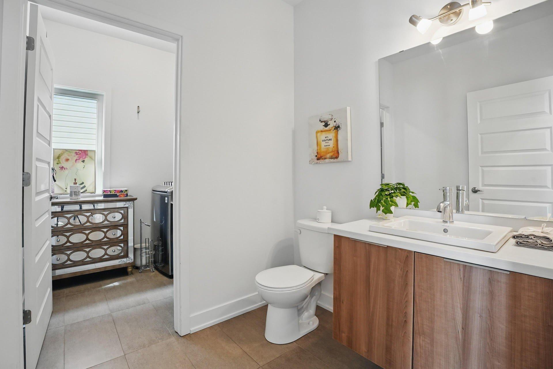 









192


Rue du Tournoi

,
Gatineau (Aylmer),




QC
J9J2T4

