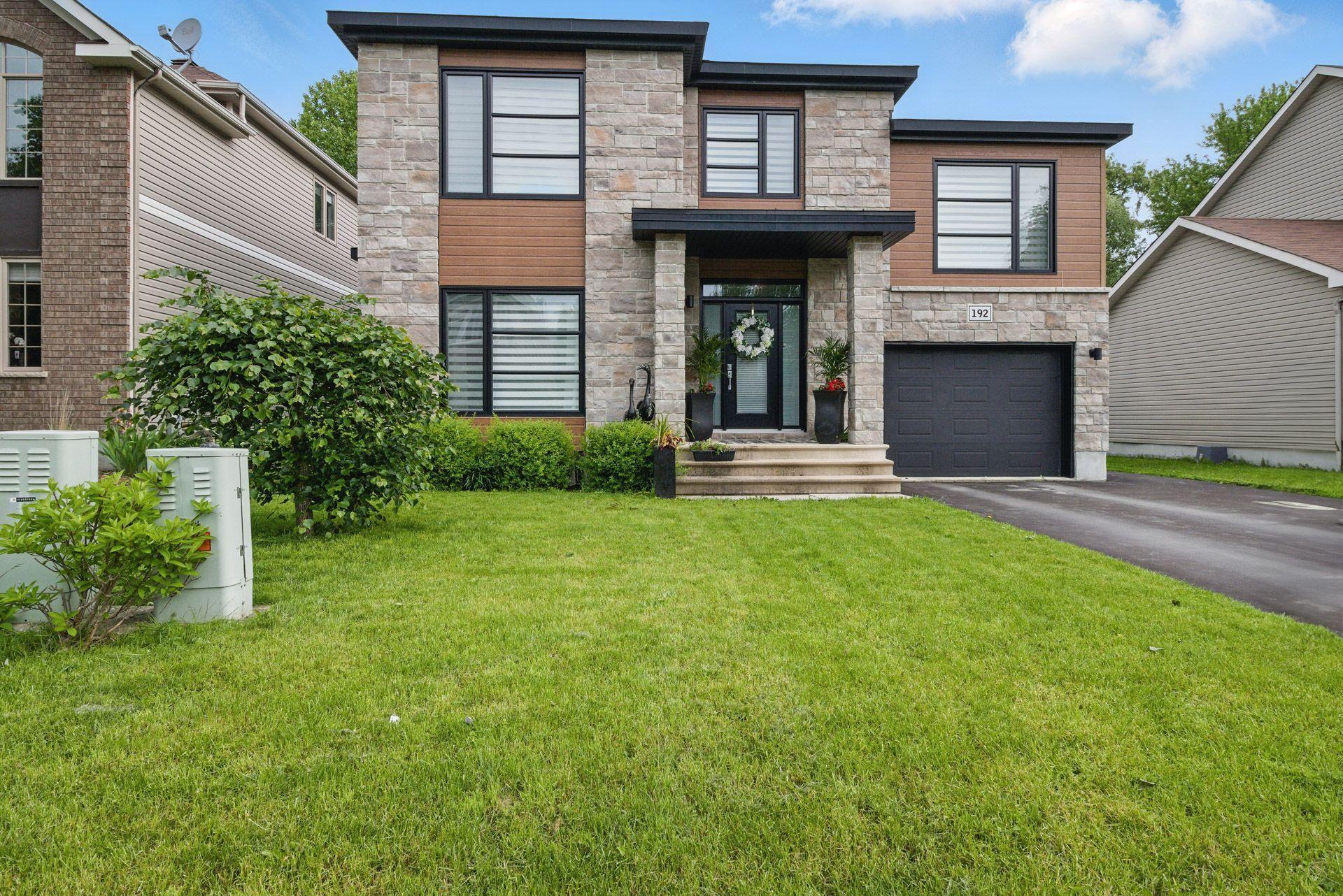 









192


Rue du Tournoi

,
Gatineau (Aylmer),




QC
J9J2T4

