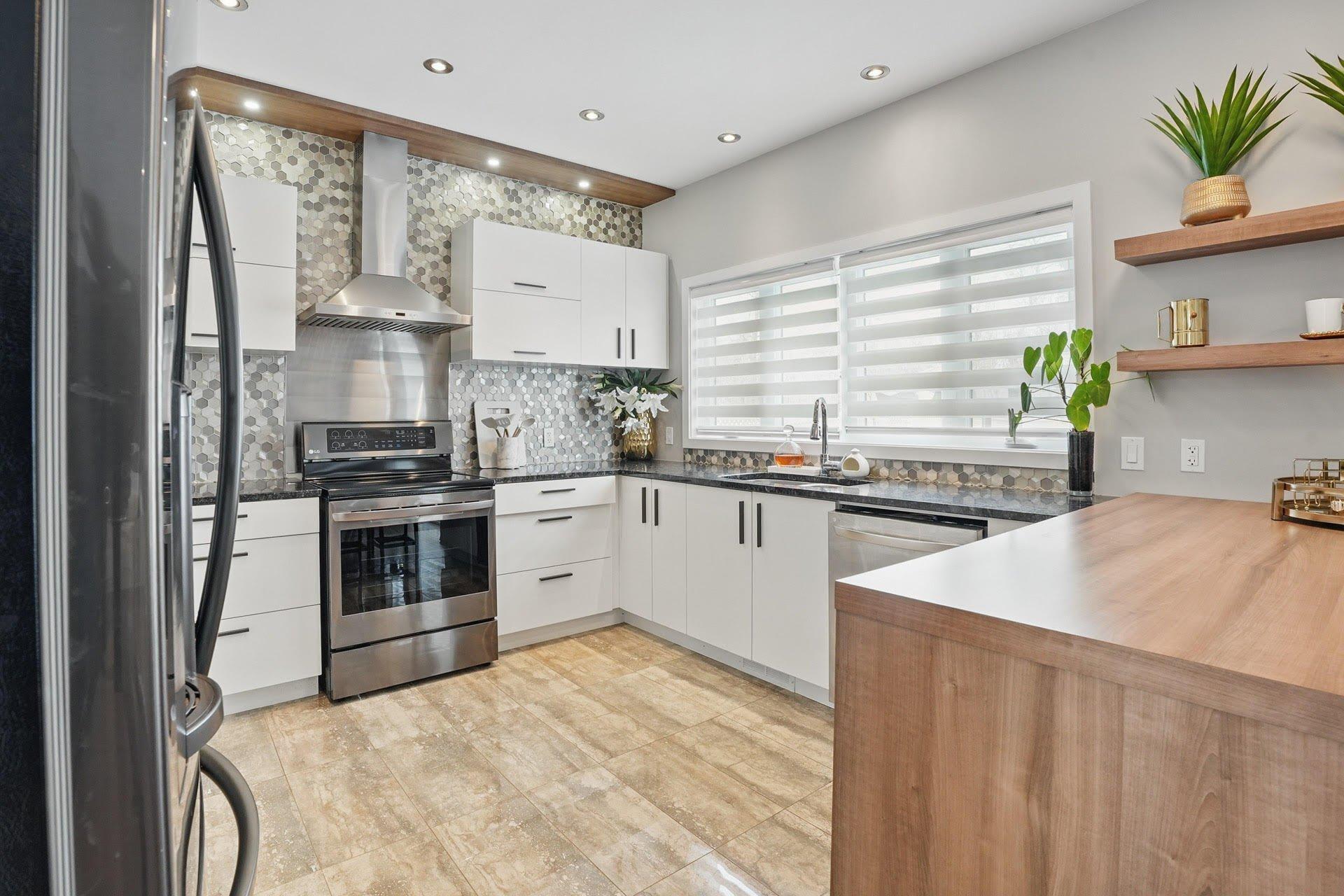 









192


Rue du Tournoi

,
Gatineau (Aylmer),




QC
J9J2T4

